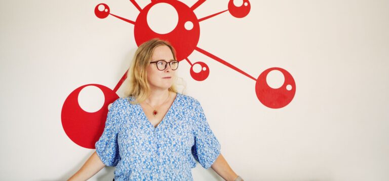 A pioneer in targeted radiotherapy – Marika Nestor featured in Onkologi i Sverige